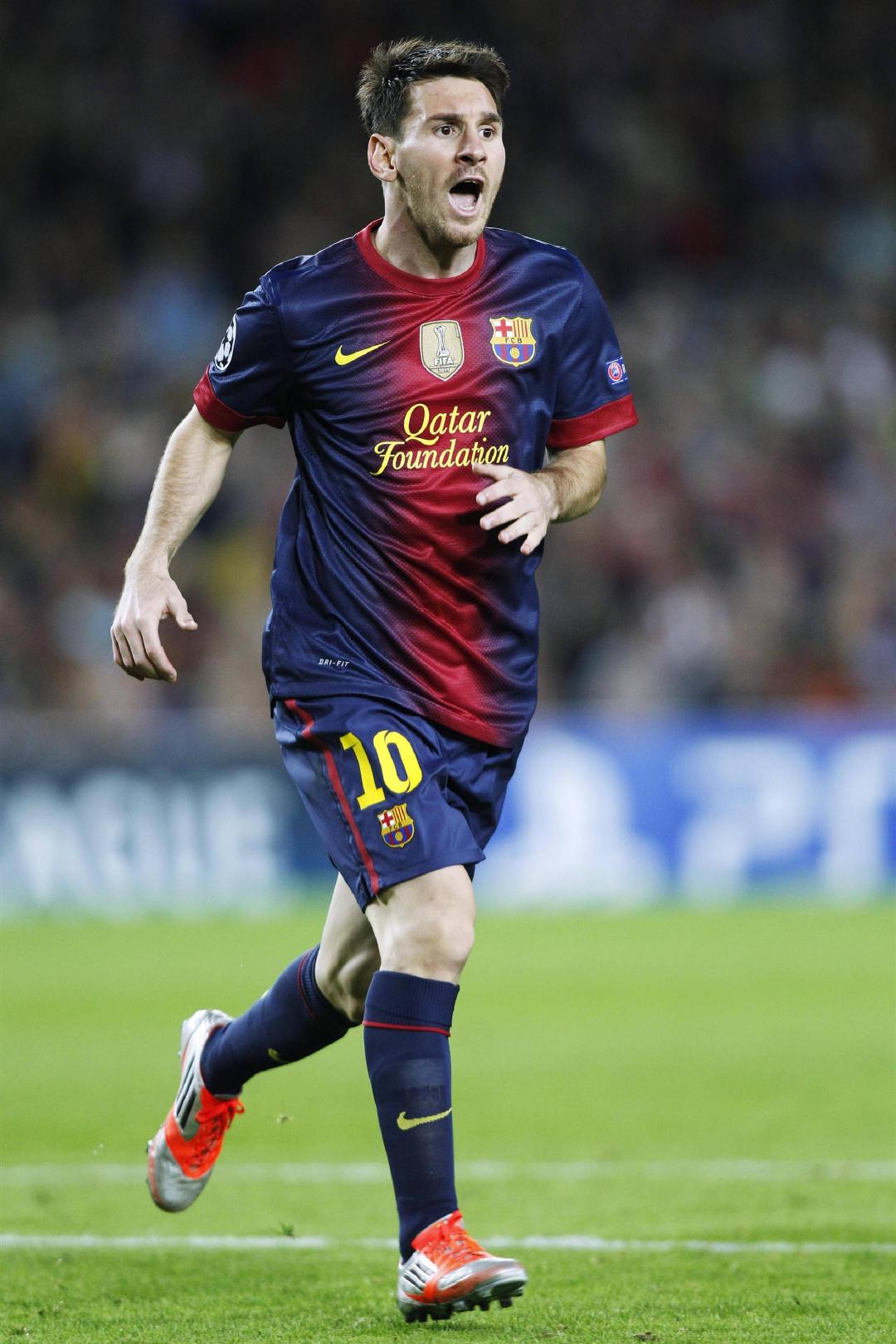 [中超]莱昂纳多独中三元 海港客场胜国安