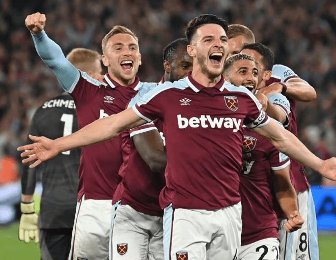 巴萨近16个赛季15次晋级国王杯八强，仅在21／22赛季无缘