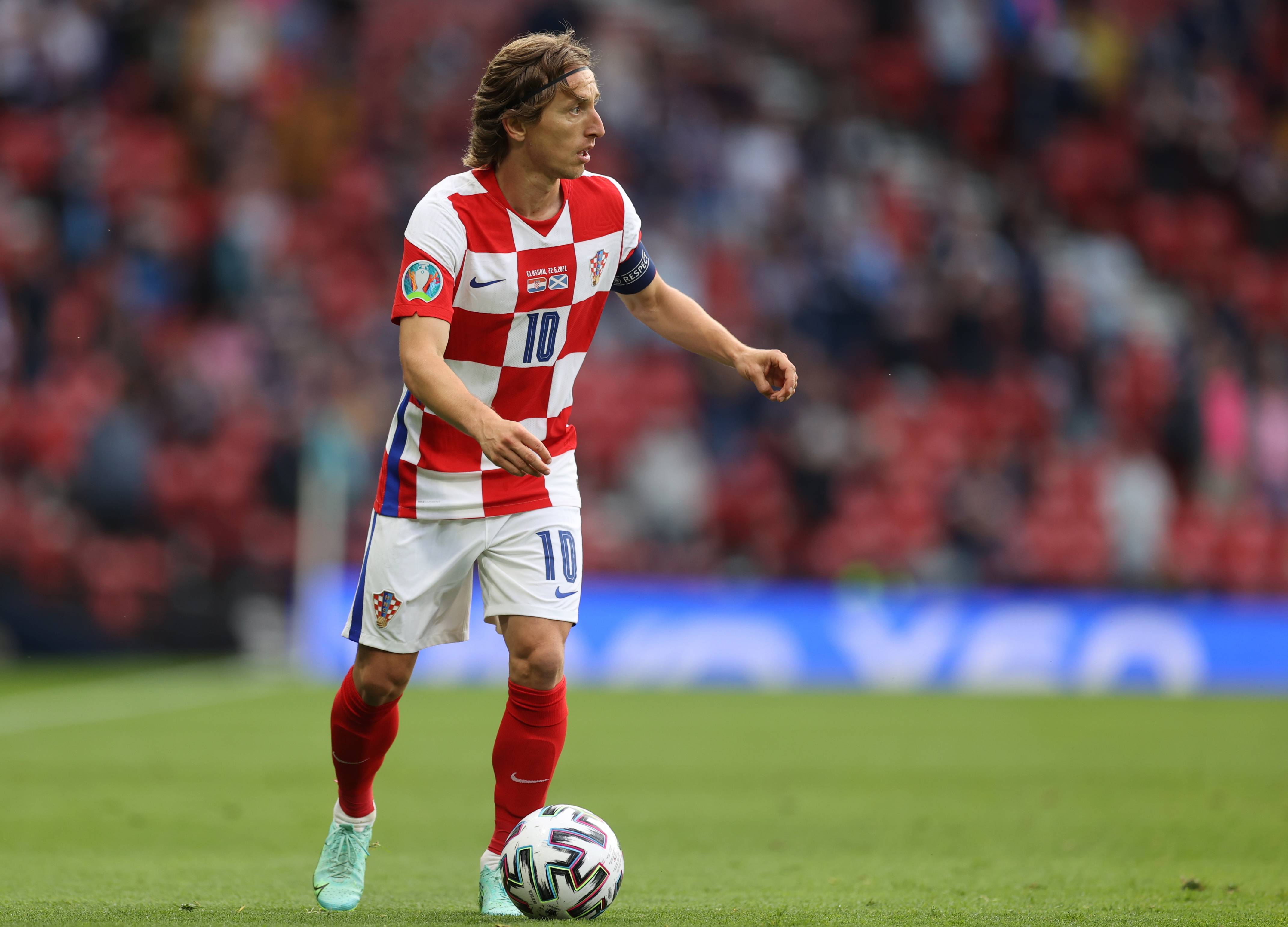 剑与远征启程迷梦之域坠神之颅攻略阵容推荐