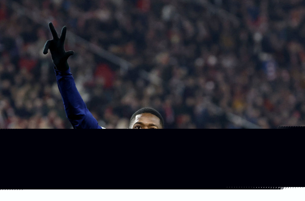 热门生存沙盒游戏《Rust》推出手机版 测试招募开启