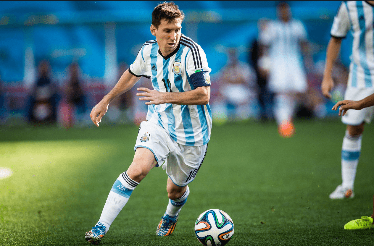 [CBA]“约老师”微微发力 詹姆斯无奈空砍